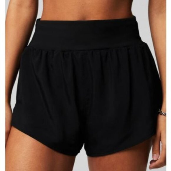 Fabletics Sun Chaser Short Women Size XS NWT Workout Casual Gym Athletic - Picture 1 of 15